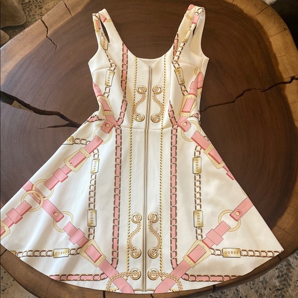 Guess Galina Chain Print Dress in Ivory and Pink/ Size XS - Picture 2 of 9